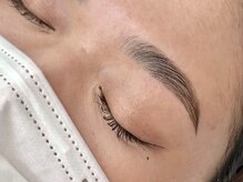 ロットアニバース(lott annibirth)/ハリウッドブロウリフト