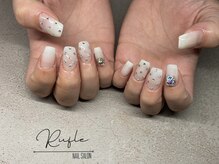 ルフレ(Rufle)/グラデーションネイル