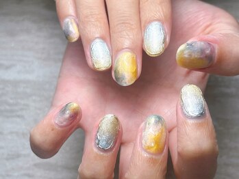 ニュアンスネイル