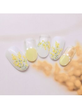 手描きミモザネイル