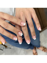 フレンチネイル