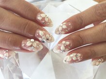 ラリュールネイル(L'Allure nail)/ブライダル白お花ネイル￥9200