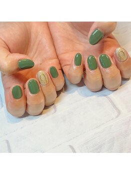 エムネイル(Ｍ)/秋らしさ全開！カーキカラー