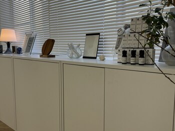 ロジ(loji)の写真/1席だけのプライベート空間♪周りを気にせずリラックス★あなただけの特別な時間をご堪能ください…!