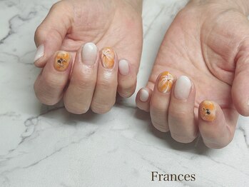 フランセス(Frances)/ヤシの木アート