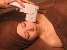 アンドエス 六本木(and S.)/光フェイシャル≪毛穴/たるみ≫