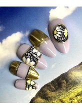 ヘブン ネイル 鶯谷(HEAVEN Nail)/ゴールドフラワー