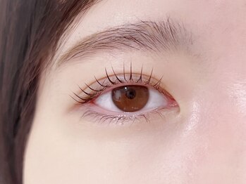 ナック アベノ(knack abeno)の写真/ナチュラルデザインで大人女性にもおすすめ【まつ毛パーマ¥4000/フラットラッシュ120本¥4500】モチの良さ◎