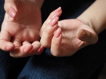 土台ケアを大切にしているからシンプルなネイルでも自慢の手元に