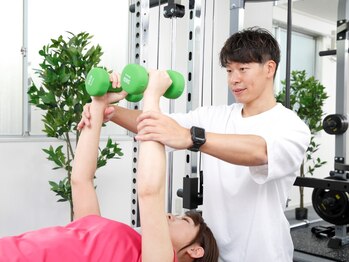 ブリリオ 大宮店(Brillio)の写真/【運動が苦手な方にも◎】丁寧なカウンセリング&体力に合わせた無理のないトレーニングで目指せ美BODY♪