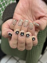ユージューネイルルーム(UJU nail room)/お花アート×囲みホロネイル