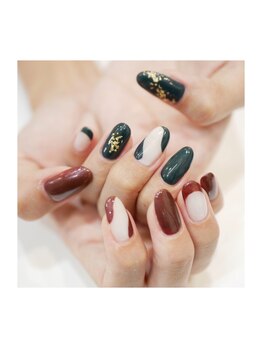 ビューティービースト フォー ネイルアンドアイラッシュ 熊本店(beauty:beast)/ボルドー&グリーン