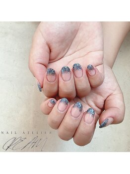 クリーム(Nail Atelier CREAM)/ラメグラデーション