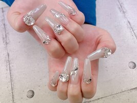 ロングホワイトミラーネイル