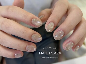 ネイルプラザ 河原町OPA店(NAIL PLAZA)の写真/21時営業！当日予約◎仕事帰りにも可愛いネイルが楽しめる！シンプル過ぎず派手過ぎない丁度良いdesign♪