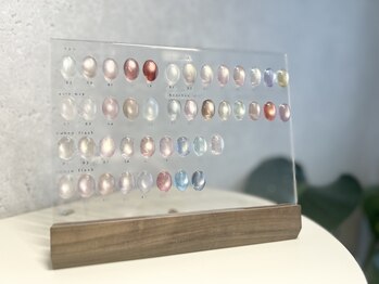 オルロ(orlo)の写真/洗練された上品大人女性へ♪周りと差が付くトレンドデザインと美フォルムで指先まで美しいを叶えます！