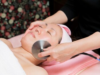 プライベートエステルーム さくら/インディバフェイシャル