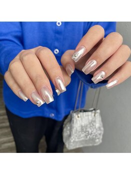 ビュウ 小倉店(Viu)/ミラー×球体パーツ