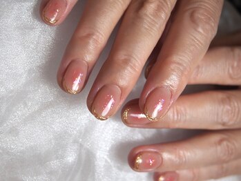 ニュアンスチークネイル