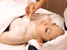 銀座マツナガ 新宿パークタワー店/デコルテの美肌パックもあり