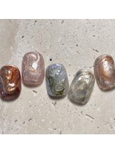 プリュネ(Prune)/奥行き/ブラウン/ブルー