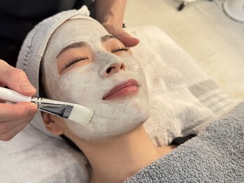 フレキシ 表参道(Flexi)/毛穴悩み改善ハーブピーリング