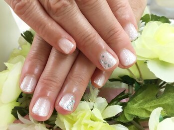 プルミエ ネイル(Premier Nail)/ホワイトカラグラ☆クーポン