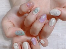 カラーズ(colors.)/ぷくぷく×ホワイト×カラフル。