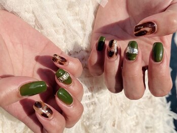 ハズグラスネイル(Haze Grass nail)の写真/【123種類のデザインサンプルご用意】あなたのお気に入りがきっと見つかる♪《駐車場アリ/お子様同伴◎》