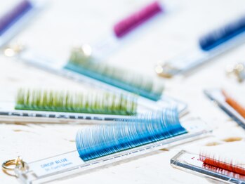 ティディーネスト(Tidynest)/70色以上から選べるカラエク