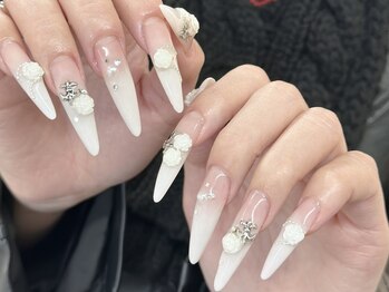 ブイピーネイル 新大久保(VP nail)/長さ出し やり放題90