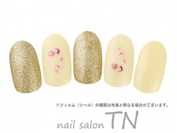 ネイルサロン ティーエヌ 甲府店/季節の定額6900円
