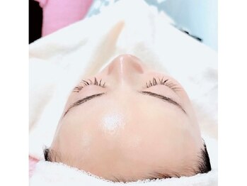 KMB 恵比寿店の写真/≪目指せ素肌美人☆≫WiQo・Ｗ水光ピール。マッサージピールエステ版で真皮層までにアプローチ☆水光肌へ☆