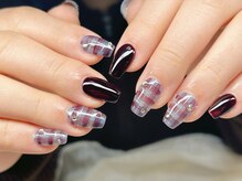 リノネイル(Lino Nail)/チェックネイル
