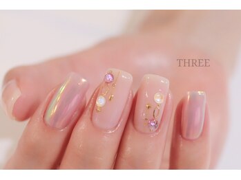 スリー 自由が丘(THREE)/オーロラストーンネイル
