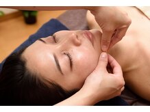 エメ(Eme)/美骨筋フェイシャル