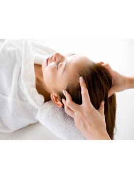 ヘッドスパで癒されたい