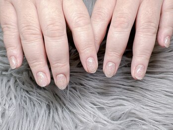 ドーリーガール(Dolly Girl)/