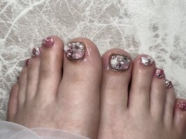埋めつくしフットネイル