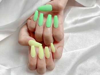 ティーアンドビー ネイルスタジオ(T&B NAIL STUDIO)/トレンドワンホンちゅるんネイル