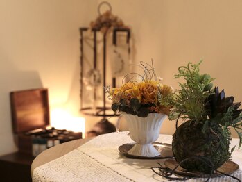 アロマサロン ラッキービー(Lucky Bee)/カウンセリング部屋風景