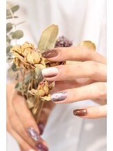 キダチ(Kidati)/大人縦グラデーションネイル