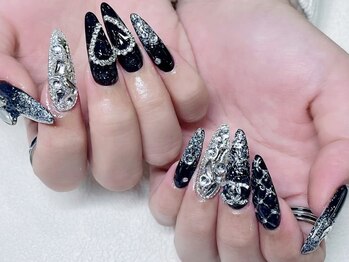 サン ネイル(SUN nail)の写真/持ち込みデザインも大歓迎☆豊富なカラー・パーツの中から、貴方だけのお気に入りネイルを叶えます♪