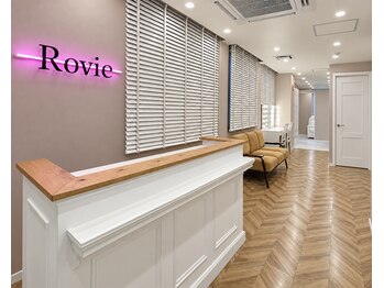 ロヴィ 仙台駅前店(Rovie)の写真/仙台駅西口AER（アエル）の目の前！好立地で通いやすく当日予約OKだから仕事・学校帰りも◎