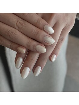 ムーイ 外苑前(mooi.)/perl aurora