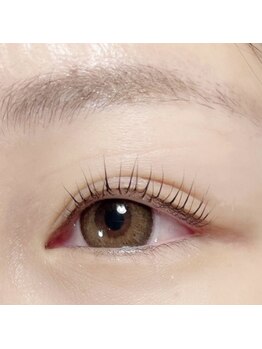 フレイムス アイラッシュ アンド ネイル(FRAMES)/コーティング付きラッシュリフト