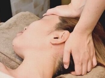 リコメンス(Recommence)の写真/【エイジングケア】年齢と共に気になる悩みは当店にお任せ★なかなか寝付けない方にもオススメ◎