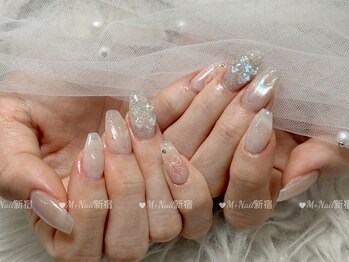 エムプラスネイル 新宿(M+Nail)/長さ出し★持ち込み