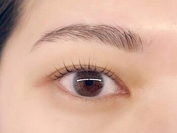 ナナヴィ(Nanavi)の写真/≪魅力を最大限に引き出す美眉ワックス脱毛×うる艶まつ毛パーマ≫一気に可愛く垢抜けちゃう♪