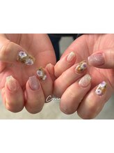 クレヴィア(crevia)/2月の選べる定額デザイン